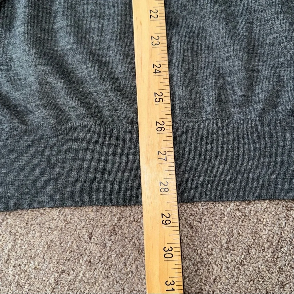 EUC Polo Ralph Lauren Merino Wool Slim Fit Men’s XL‎ PULLOVER VNECK Ls Grey